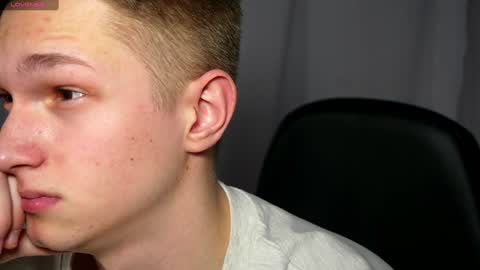 Dustyn online show from February 2, 2:02 pm