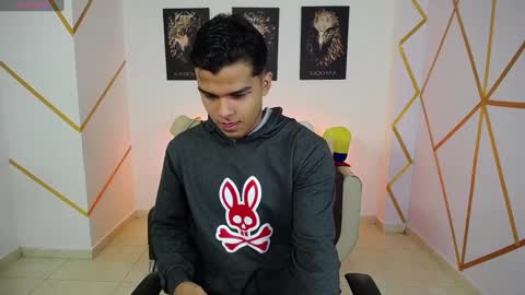 dwayne_brown online show from February 9, 12:30 pm