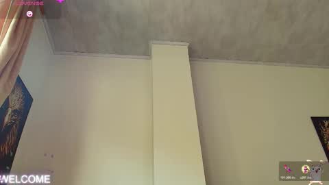 dwayne_brown online show from October 19, 7:06 pm