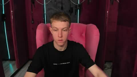 Dylan online show from April 3, 12:24 pm