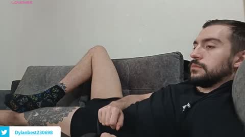 Snapshot of dylan_starxx chatting on September 25, 10:36 am Dylan online show from September 25, 10:36 am