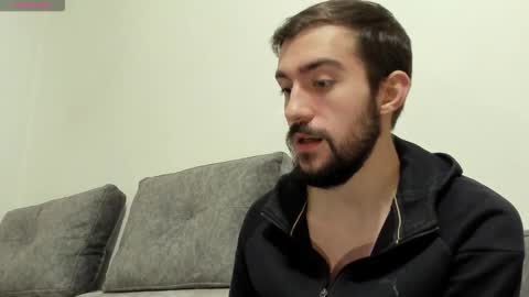 Dylan online show from December 2, 2:42 pm