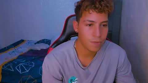 yohe online show from March 28, 10:54 pm