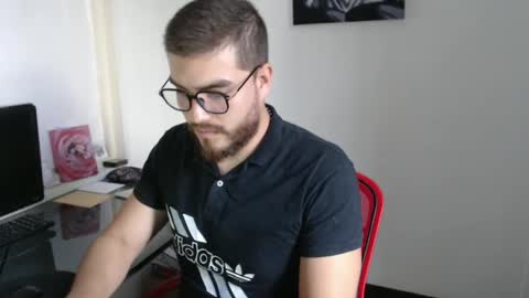 dylanhot10 online show from October 7, 9:41 pm