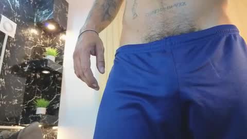 D Y L A N online show from April 19, 2:44 am