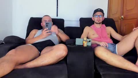 Snapshot of dylanstrong_ chatting on March 12, 1:14 am Dylann and Willy online show from March 12, 1:14 am