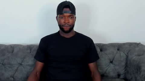 Snapshot of dylantaylor_1 chatting on October 13, 3:12 am Dylan Taylor online show from October 13, 3:12 am