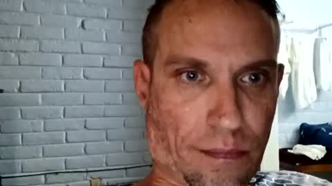 Emocumm4ya online show from June 24, 5:21 am