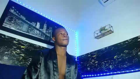 Snapshot of ebonny_stallion chatting on October 10, 6:24 pm Chris Palaz online show from October 10, 6:24 pm
