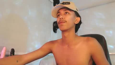 ebony_fuckboy online show from November 24, 5:36 pm