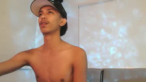 ebony_fuckboy online show from November 26, 4:10 pm