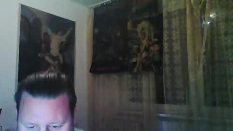 Snapshot of eda666 chatting on October 15, 6:04 pm Edward online show from October 15, 6:04 pm