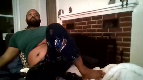 eddiejonez online show from January 2, 4:30 am