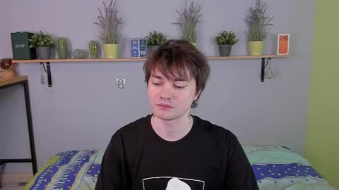 Edgar online show from April 16, 12:10 am