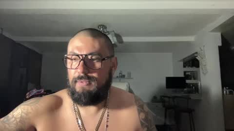 edgarram83 online show from February 12, 8:27 am