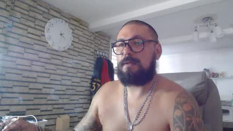 edgarram83 online show from September 23, 8:19 pm