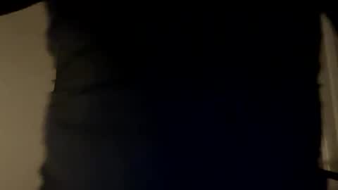 Snapshot of edvmendez1766 chatting on October 18, 10:53 am edvmendez1766 online show from October 18, 10:53 am