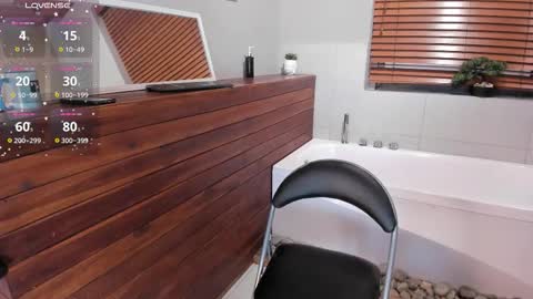 Eduardo online show from November 2, 3:44 am