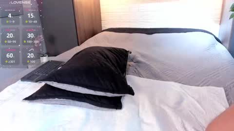 Eduardo online show from October 5, 4:49 am