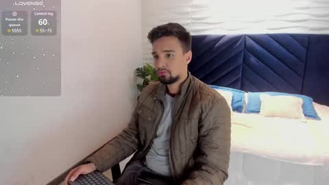 Eduardo online show from February 14, 3:33 am