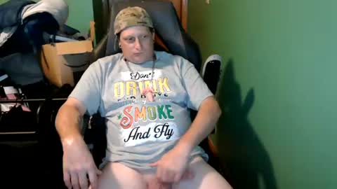 edwardaims_2please online show from June 22, 3:25 am