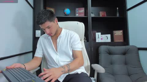 Edward Ross online show from December 8, 7:22 pm