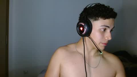 edwisalvatore online show from January 10, 4:33 am