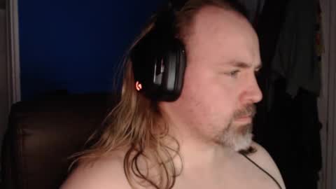 Eh Mac online show from February 23, 8:09 pm