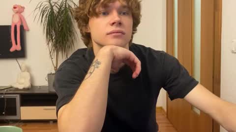 Eitan online show from December 20, 4:42 am