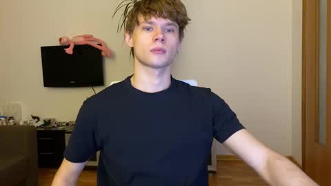 Eitan online show from February 5, 3:31 pm