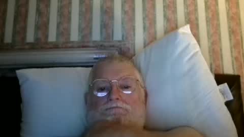 Snapshot of eketman1964 chatting on September 30, 11:19 pm eketman1964 online show from September 30, 11:19 pm