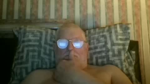 eketman1964 online show from February 24, 11:16 pm