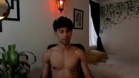 xoxo online show from January 8, 9:23 pm