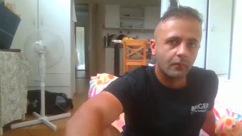 daniel18cmx online show from November 25, 2:35 am