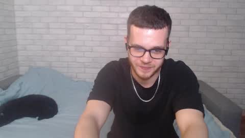 Alex online show from February 12, 6:40 pm