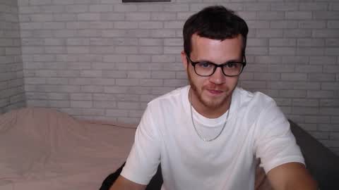 Alex online show from September 21, 6:52 pm