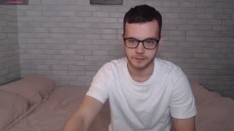 Alex online show from December 10, 8:08 am