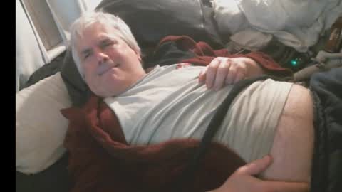 TheEleventhPhoenix online show from December 18, 1:01 am