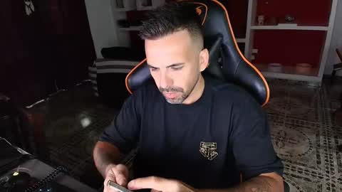 elfetas online show from January 12, 5:45 am