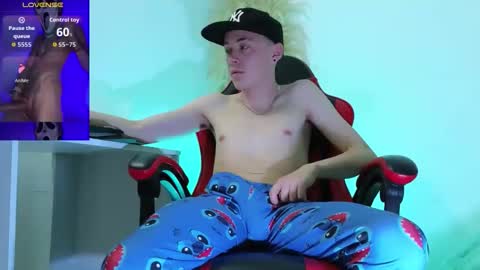 Elian online show from September 22, 1:16 am