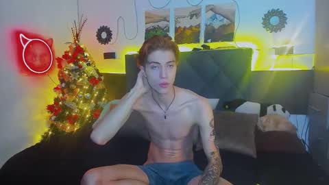 eliann_adam online show from December 31, 7:10 am