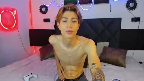 eliann_adam online show from December 4, 12:03 pm