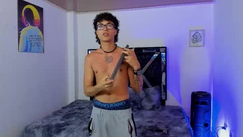 Elias Ferragamo online show from December 2, 2:25 am