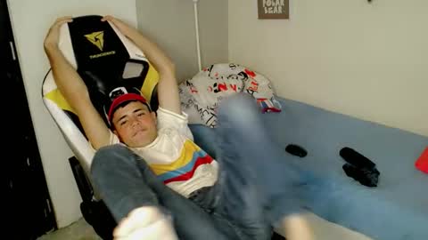 bby-santy online show from October 30, 4:08 pm