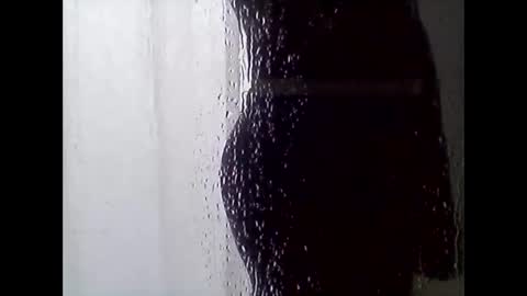 Wavy online show from November 9, 7:40 pm