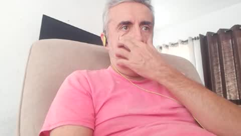 fer online show from March 1, 9:47 pm