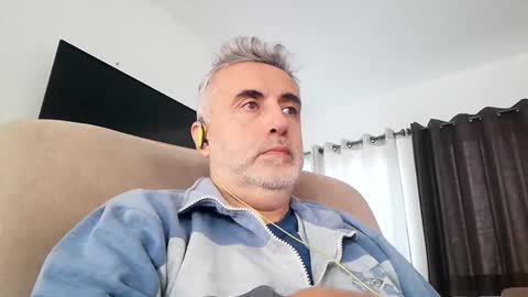 fer online show from December 2, 2:28 pm