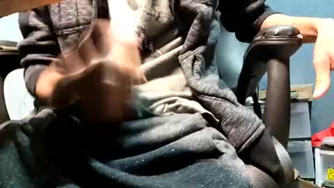 Snapshot of elvergg1 chatting on December 25, 10:06 am elvergg1 online show from December 25, 10:06 am