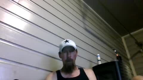 elwooood7 online show from August 2, 11:41 am