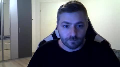 Snapshot of embraceagony chatting on October 18, 3:11 am embraceagony online show from October 18, 3:11 am